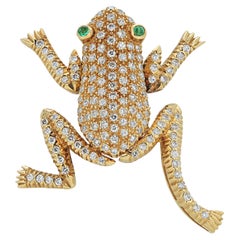 Vintage Eighteen Karat Gold Diamond Frog Brooch with En Tremblant Legs and Arms