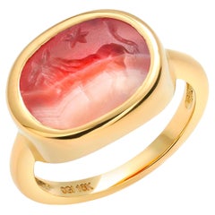 Eighteen Karat Gold Ring with Antique Agate Intaglio from Roman Period