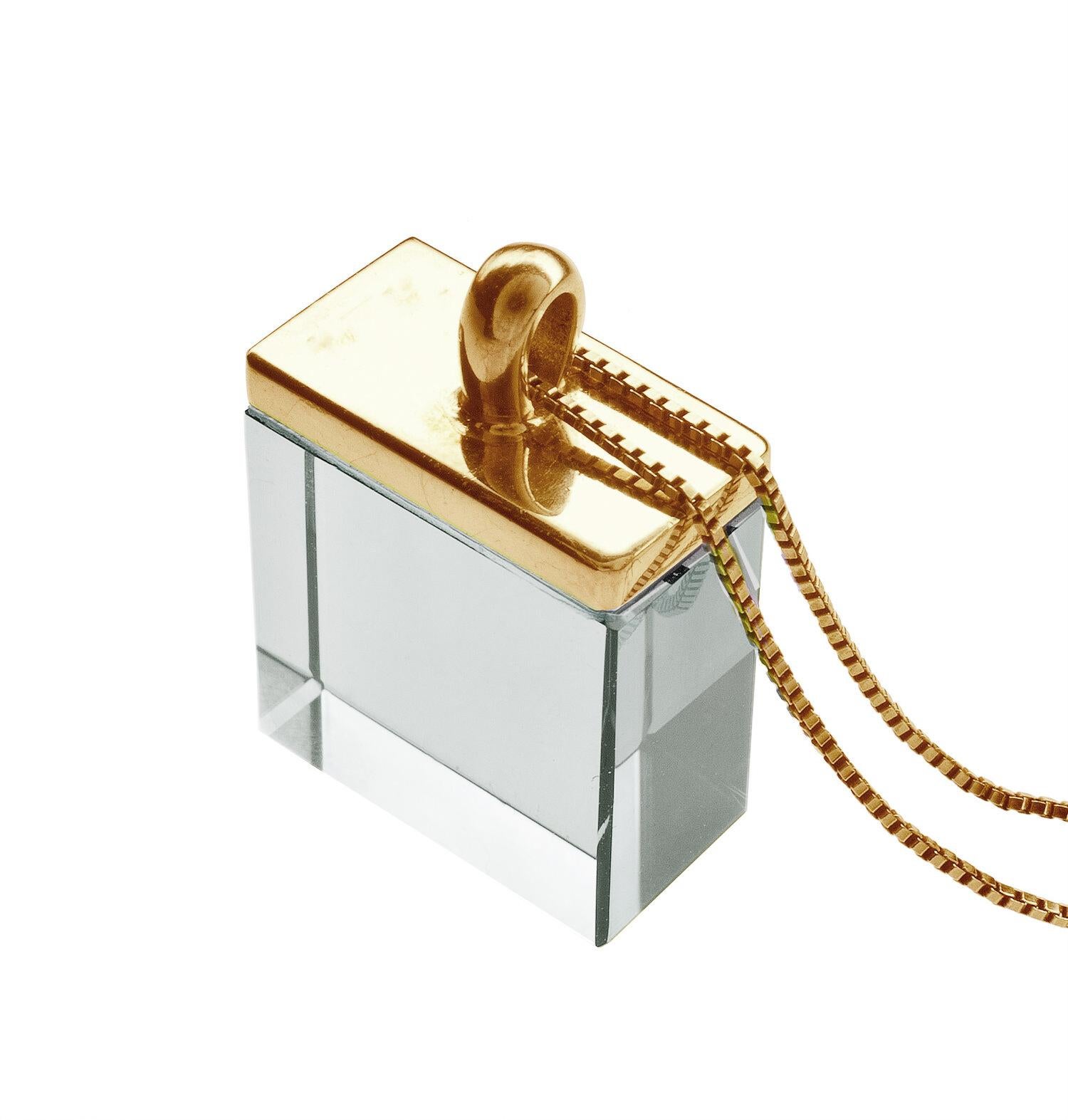 Eighteen Karat Rose Gold Art Deco Style Pendant Necklace with Quartz For Sale 5