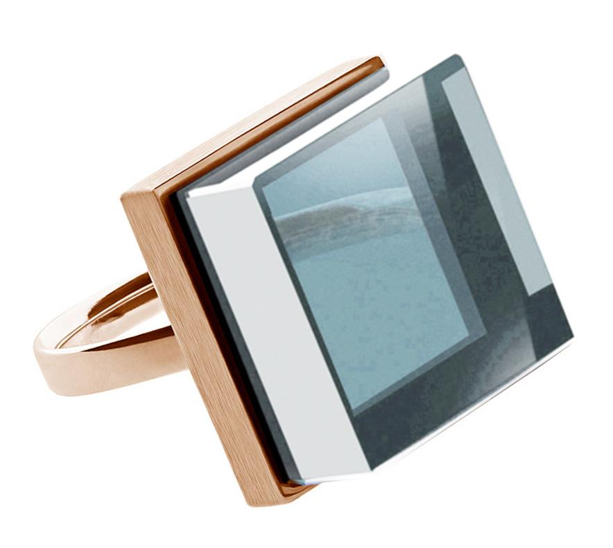 Eighteen Karat Rose Gold Art Deco Style Ring with Blue Quartz For Sale 5