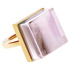 Bague de fiançailles en or rose dix-huit carats avec tourmaline rose naturelle