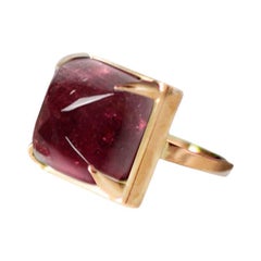 Anello in oro rosa a diciotto carati con tormalina rosa Pan di Zucchero