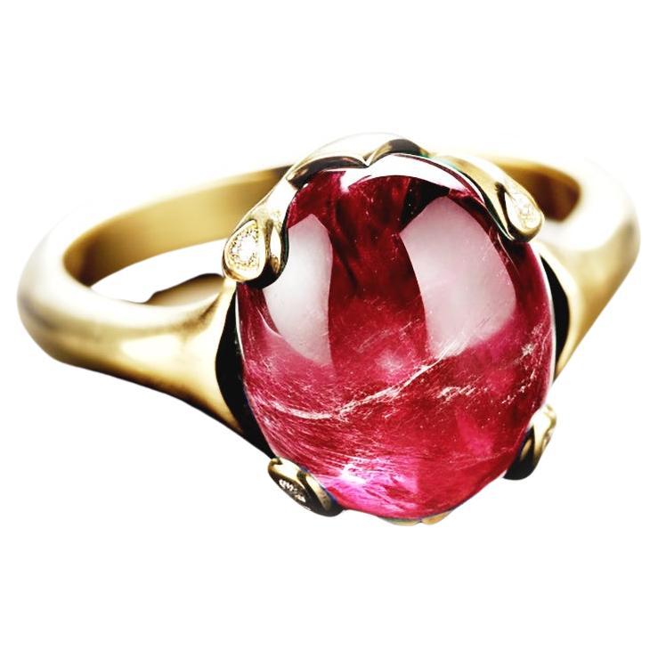 Eighteen Karat White Gold Cabochon Rubellite Contemporary Ring with Diamonds For Sale