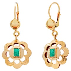 Eighteen Karat Yellow Gold Colombia Emeralds Vintage Lever Back Earrings
