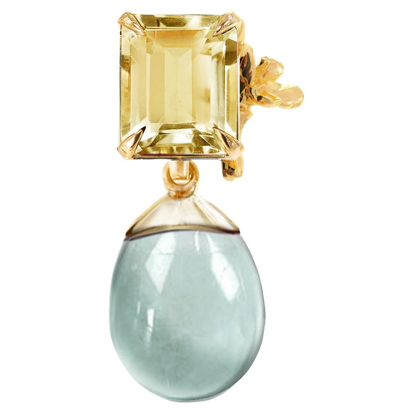 Eighteen Karat Yellow Gold Contemporary Daffodil Flower Citrine Pendant Necklace For Sale
