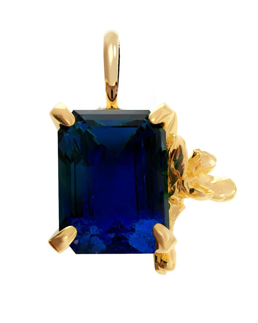 Eighteen Karat Yellow Gold Contemporary Flower Dark Sapphire Pendant Necklace For Sale 3