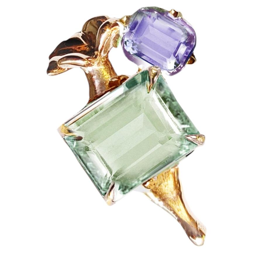 Eighteen Karat Yellow Gold Contemporary Pendant Necklace with Candy Quartzes