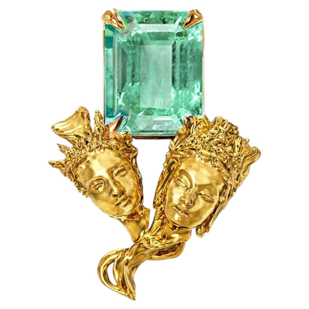 Eighteen Karat Yellow Gold Contemporary Pendant Necklace with Natural Emerald