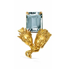Eighteen Karat Yellow Gold Contemporary Pendant Necklace with Sky Topaz