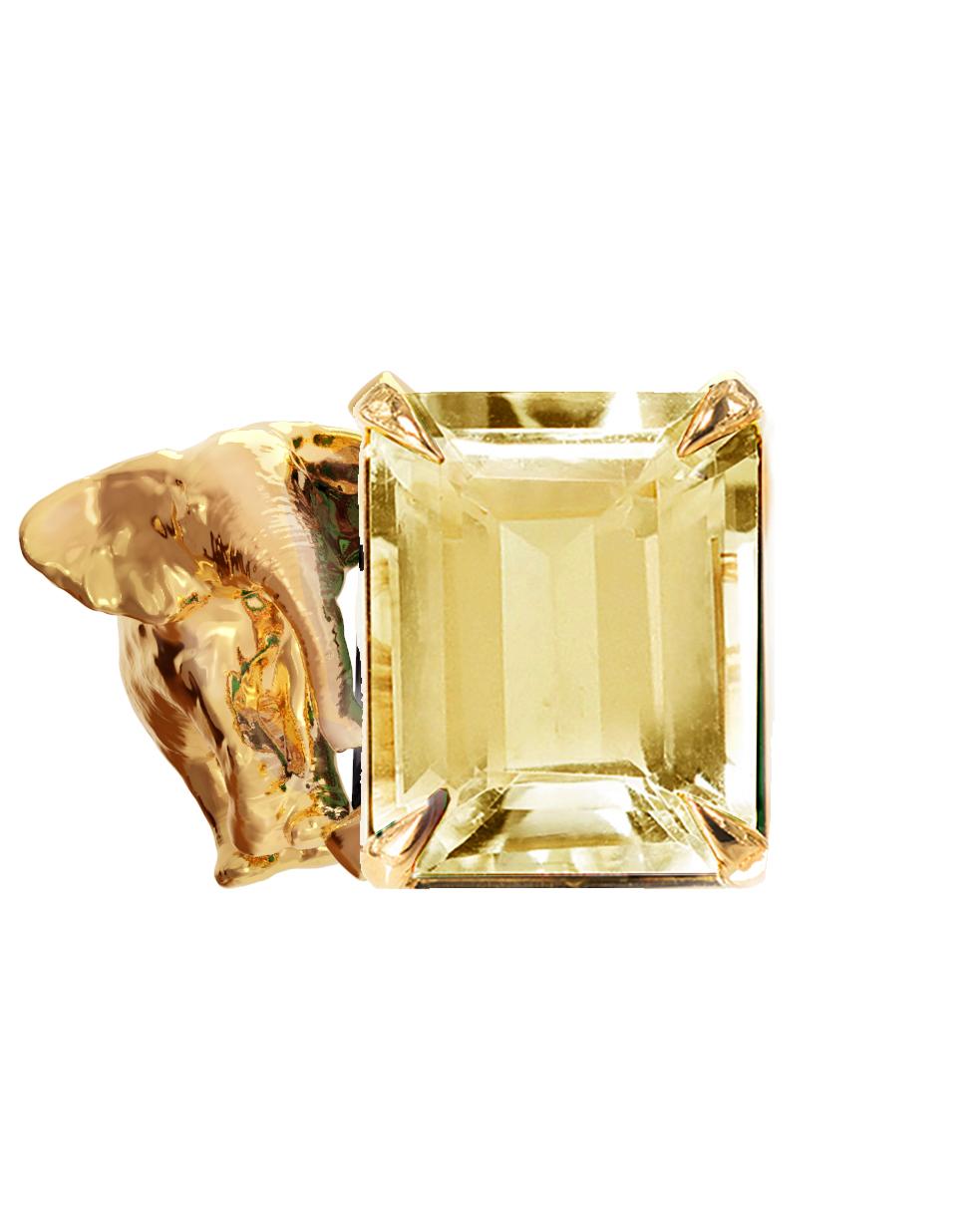 Octagon Cut Eighteen Karat Yellow Gold Contemporary Stud Earrings with Citrine Quartzes For Sale