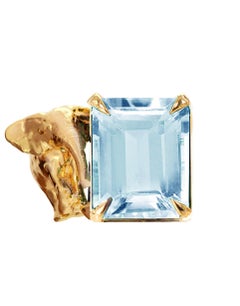 Pendientes Contemporáneos de Oro Amarillo de Dieciocho Kilates con Topacio Azul Cielo