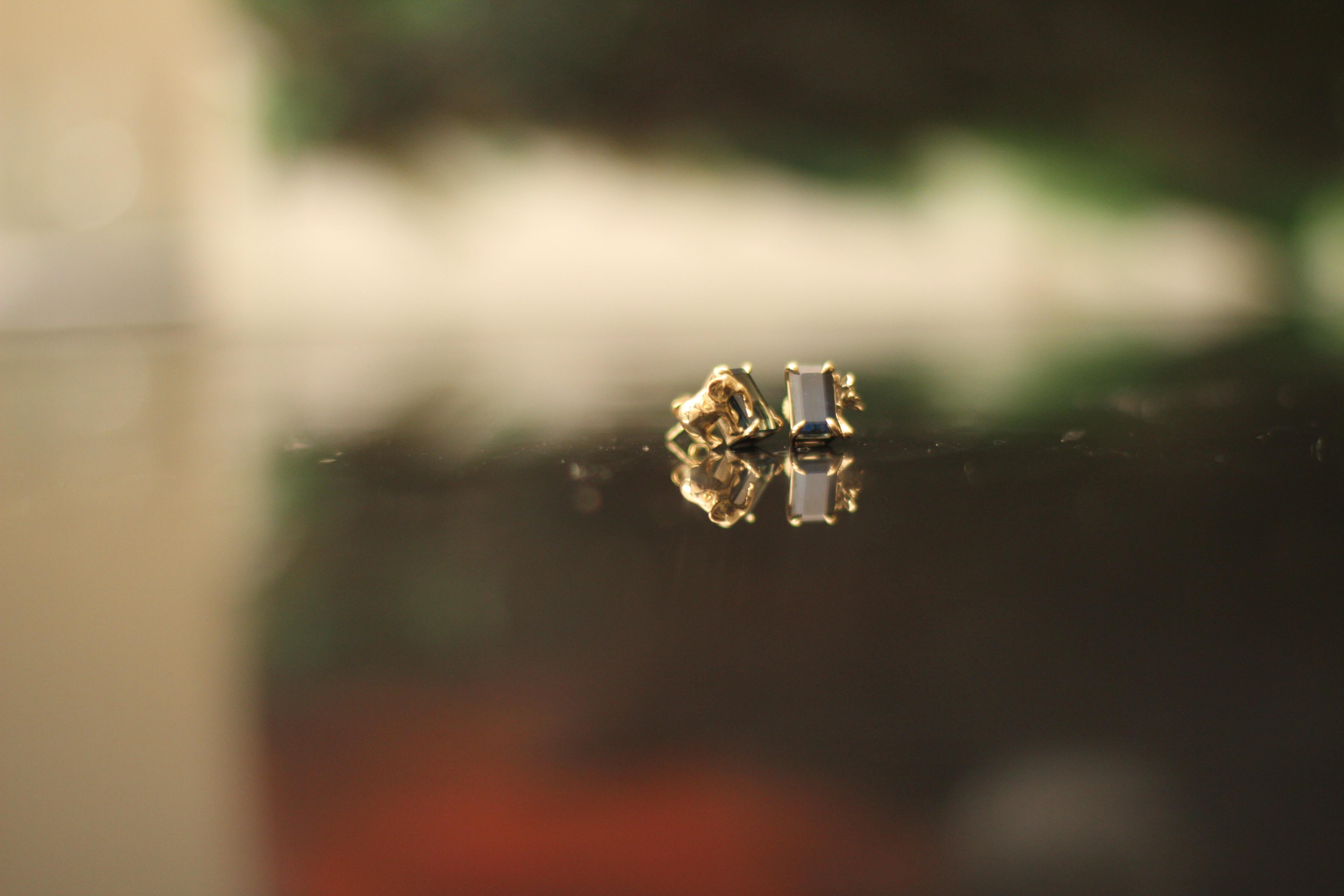 Eighteen Karat Yellow Gold Contemporary Stud Earrings with Smoky Quartz For Sale 5