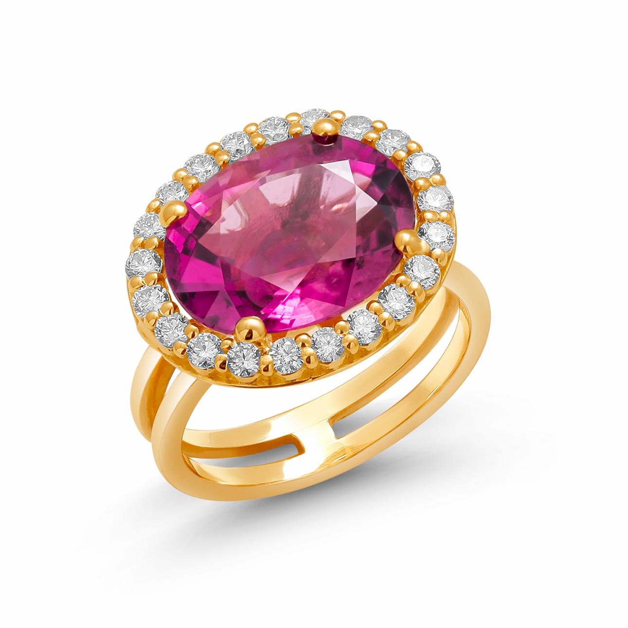 Oval Cut Eighteen Karat Yellow Gold Diamond Rubellite Tourmaline Split Shank Cluster Ring