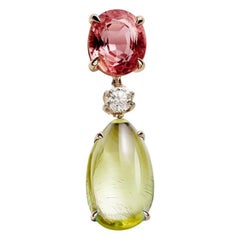 Broche contemporaine en or jaune 18 carats en forme de goutte avec saphir et diamant