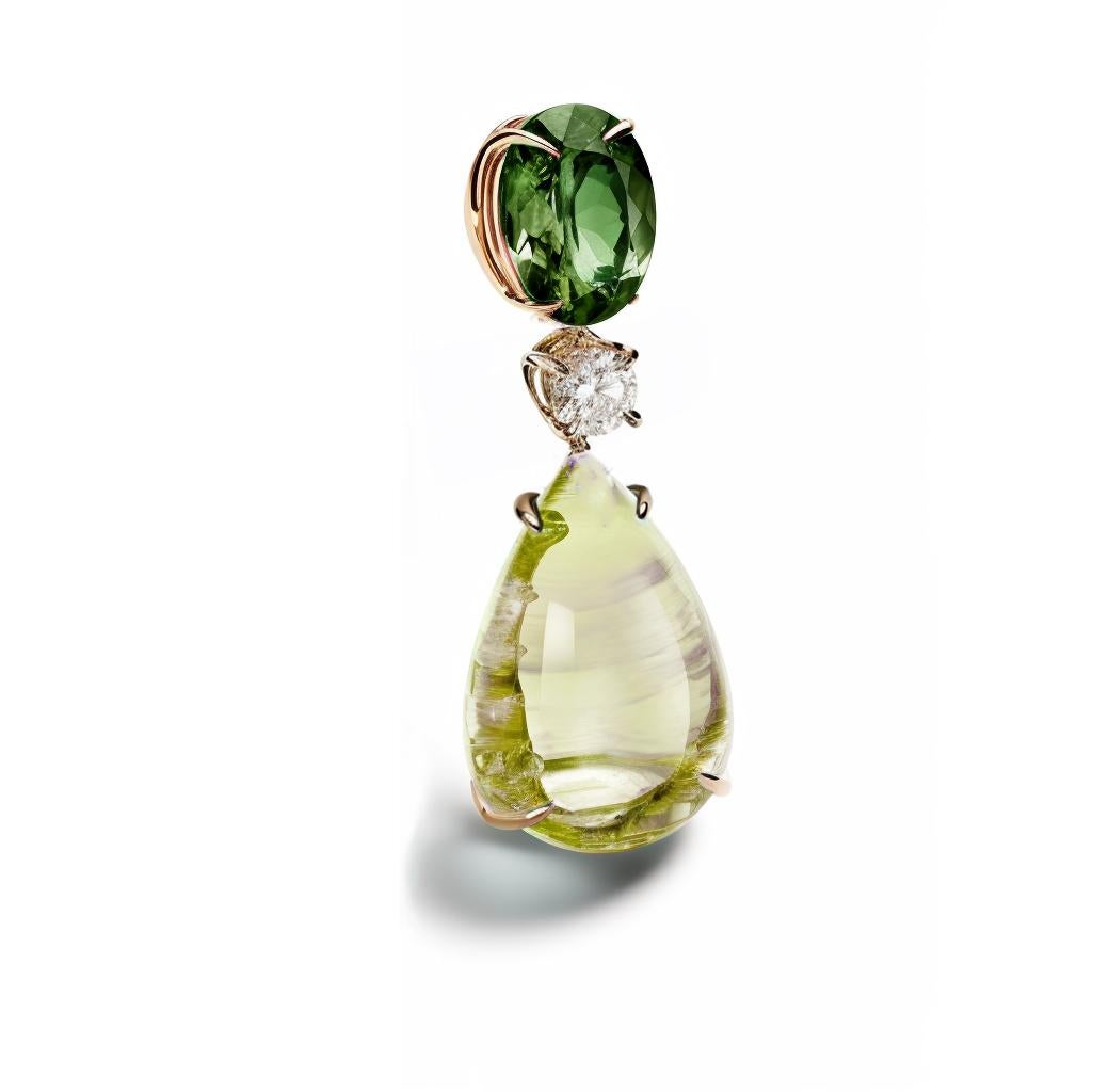 Eighteen Karat Yellow Gold Drop Pendant Necklace with Green Sapphire and Diamond For Sale 3