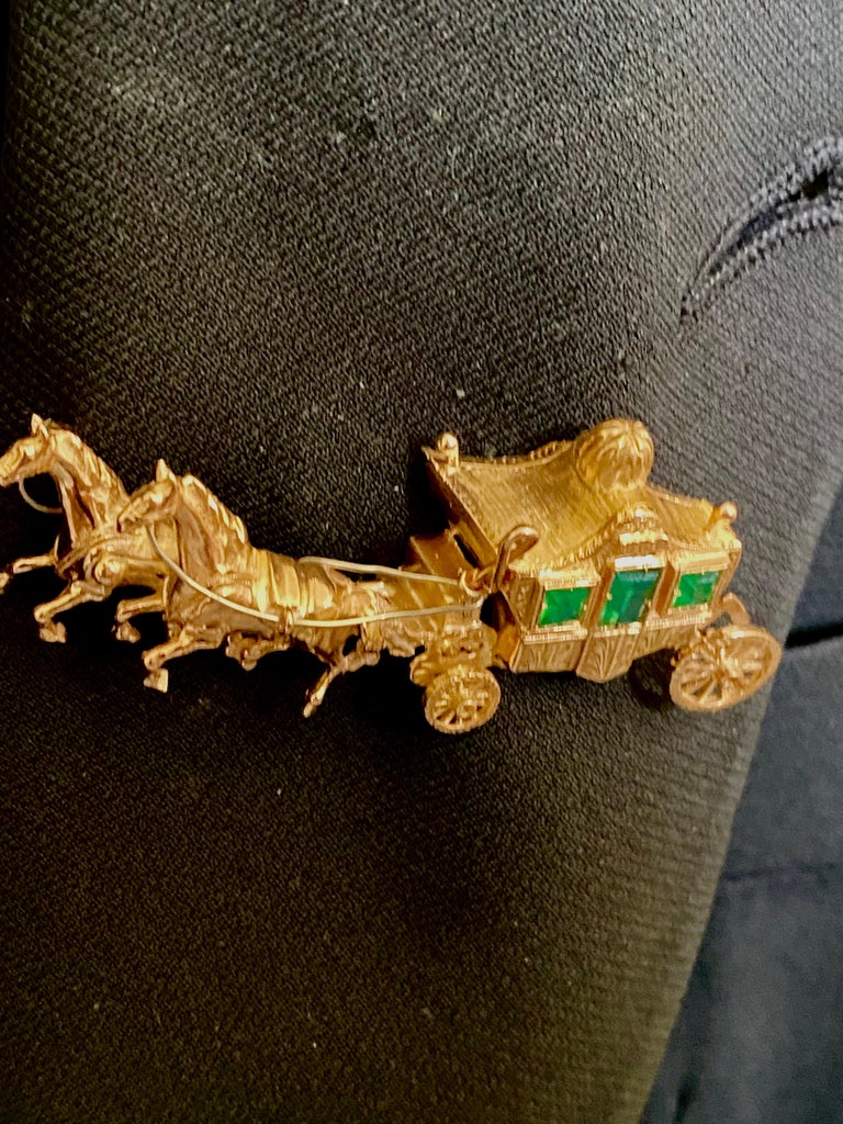 Eighteen Karat Yellow Gold Horse Drawn Carriage Brooch Three Green faceted Gems For Sale 1