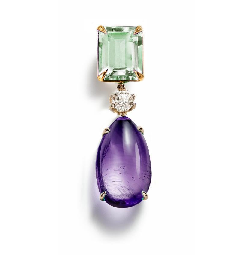 Eighteen Karat Yellow Gold Pendant Necklace with Amethyst and Sapphire In New Condition For Sale In Berlin, DE