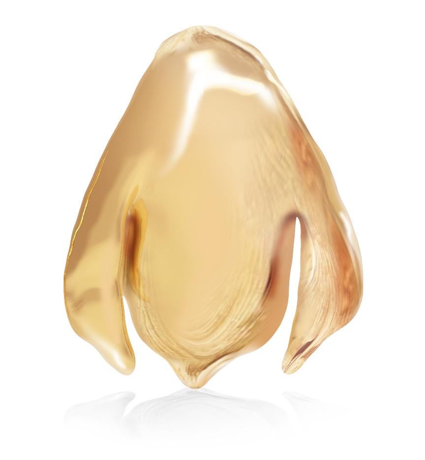 These 18 karat yellow gold contemporary peony petals stud earrings are made of highest quality gold, it‘s liquid surface sparkles as the perfect jewellery highlight. The work is made of the fine jewellery standards of accuracy. 

The earrings are