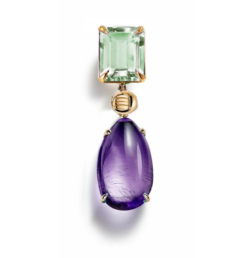 Eighteen Karat Yellow Gold Stud Drop Earrings with Amethysts In New Condition For Sale In Berlin, DE