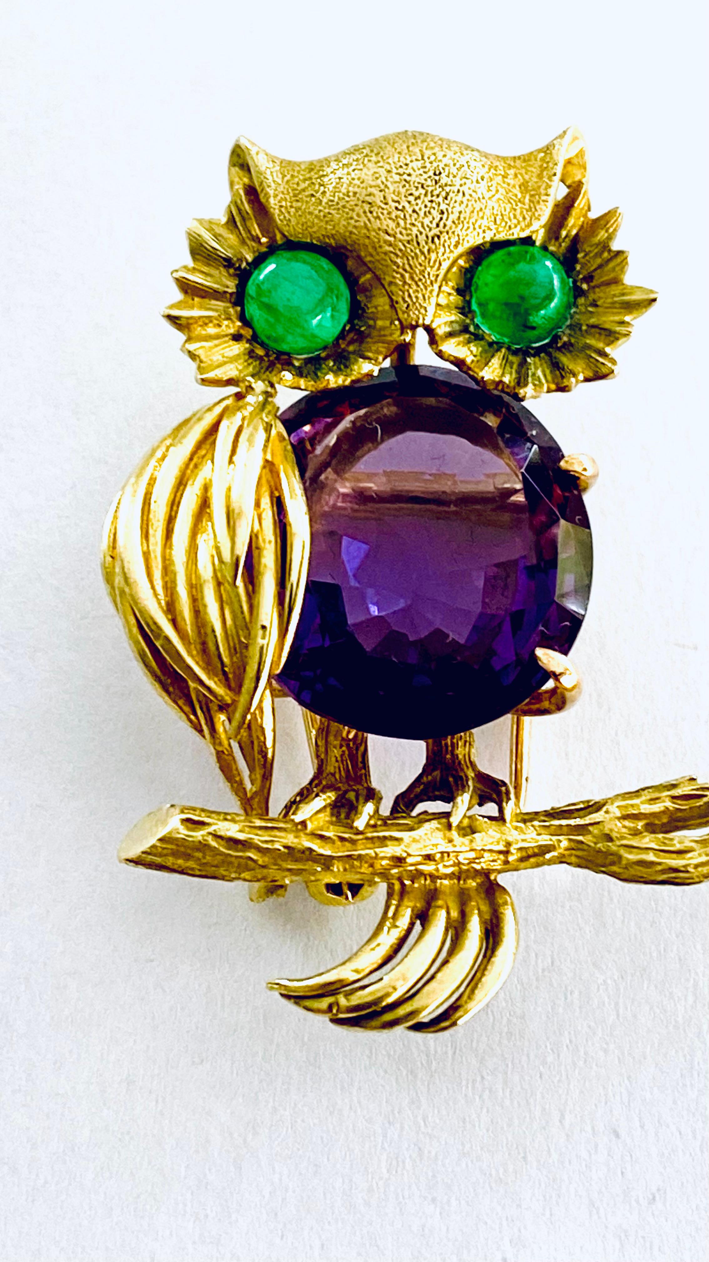 Retro Eighteen Karat Yellow Gold Vintage Amethyst Owl Brooch Emerald Eyes 1.60 Inch  For Sale