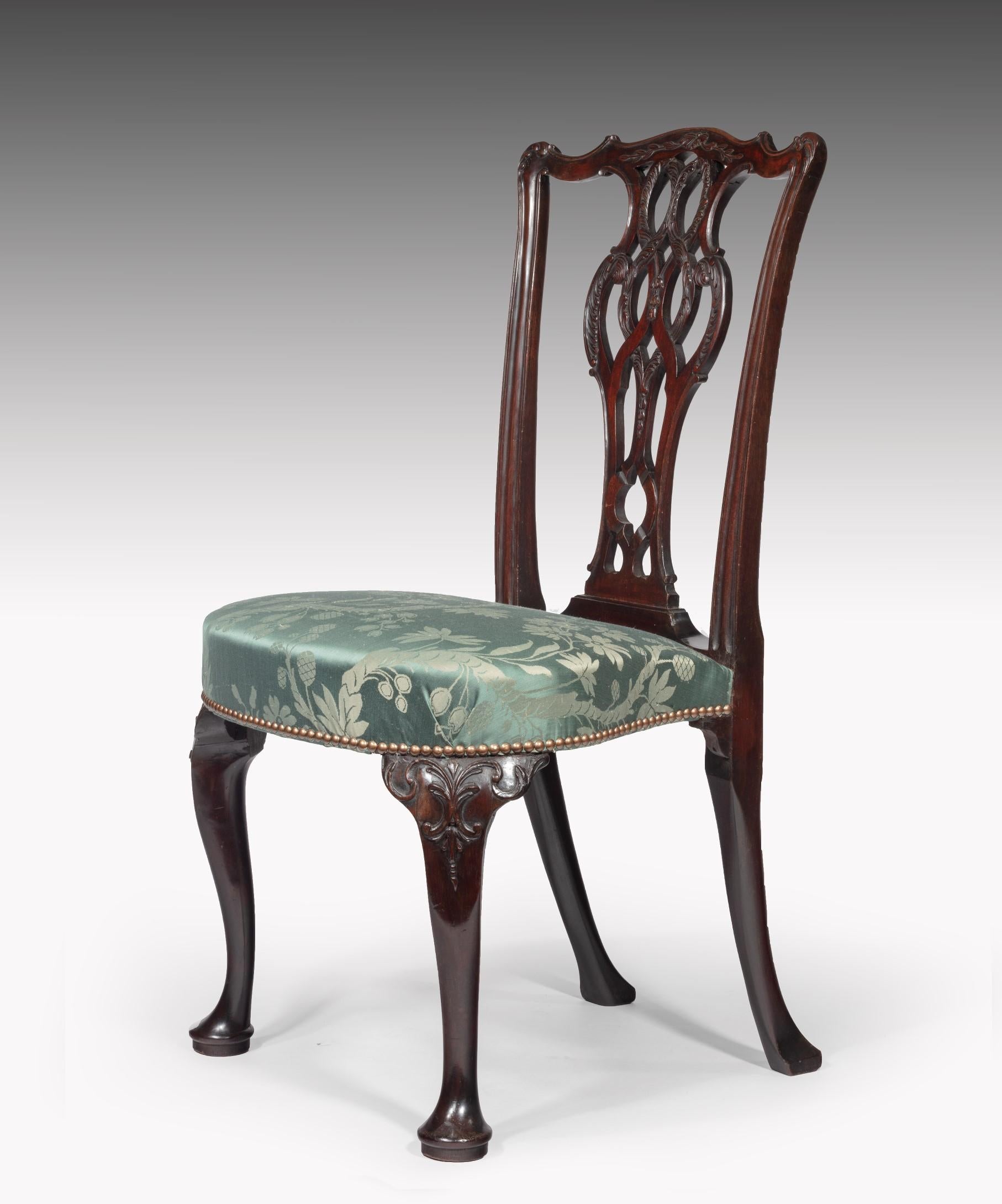 English 18th Century George II Carved Mahogany Side Chair For Sale