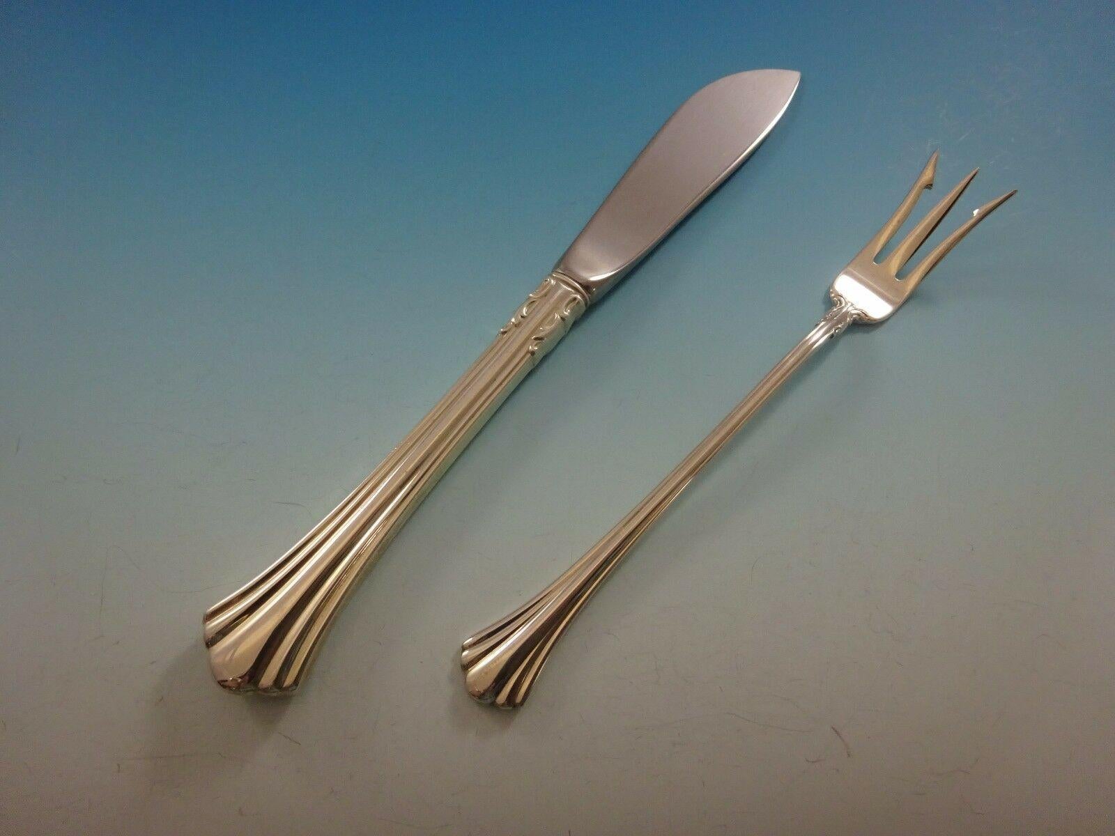 Ensemble de couverts en argent sterling Reed and Barton du XVIIIe siècle 12 services 68 pièces en vente 1