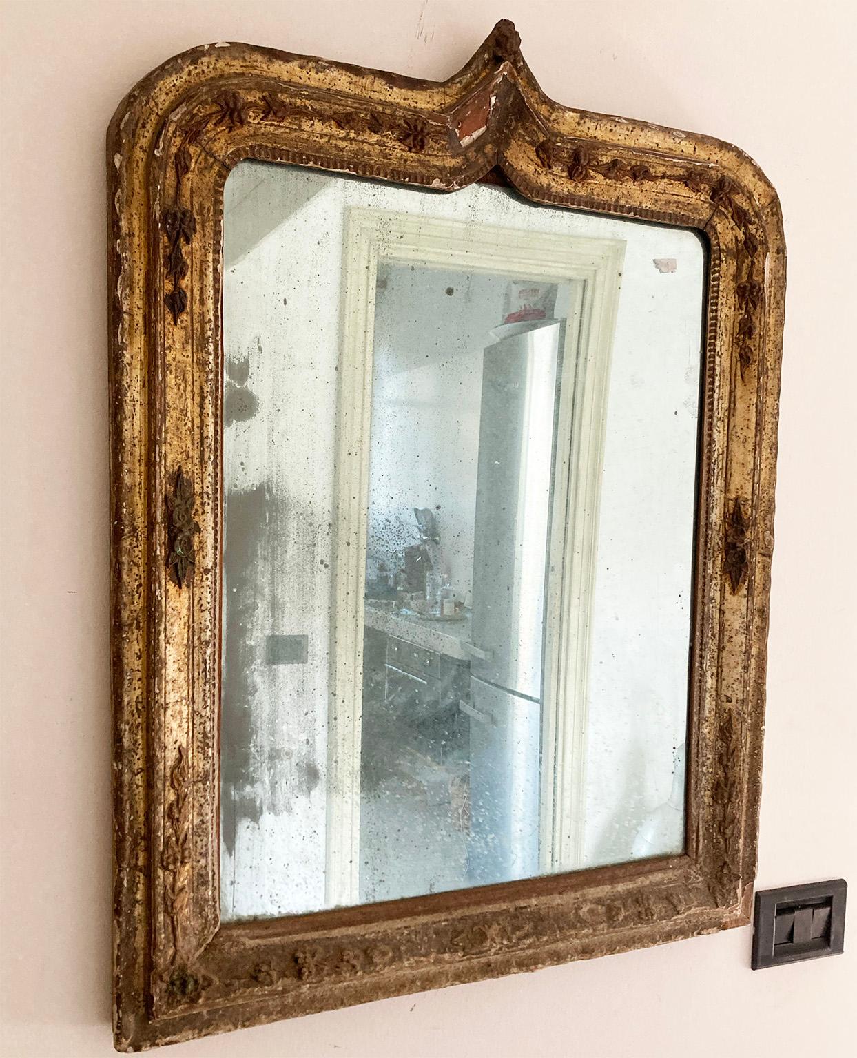 Neoclassical Eighteenth Century Sicilian Wall Mirror with Gilded Wooden Frame, Sicily 18th C
