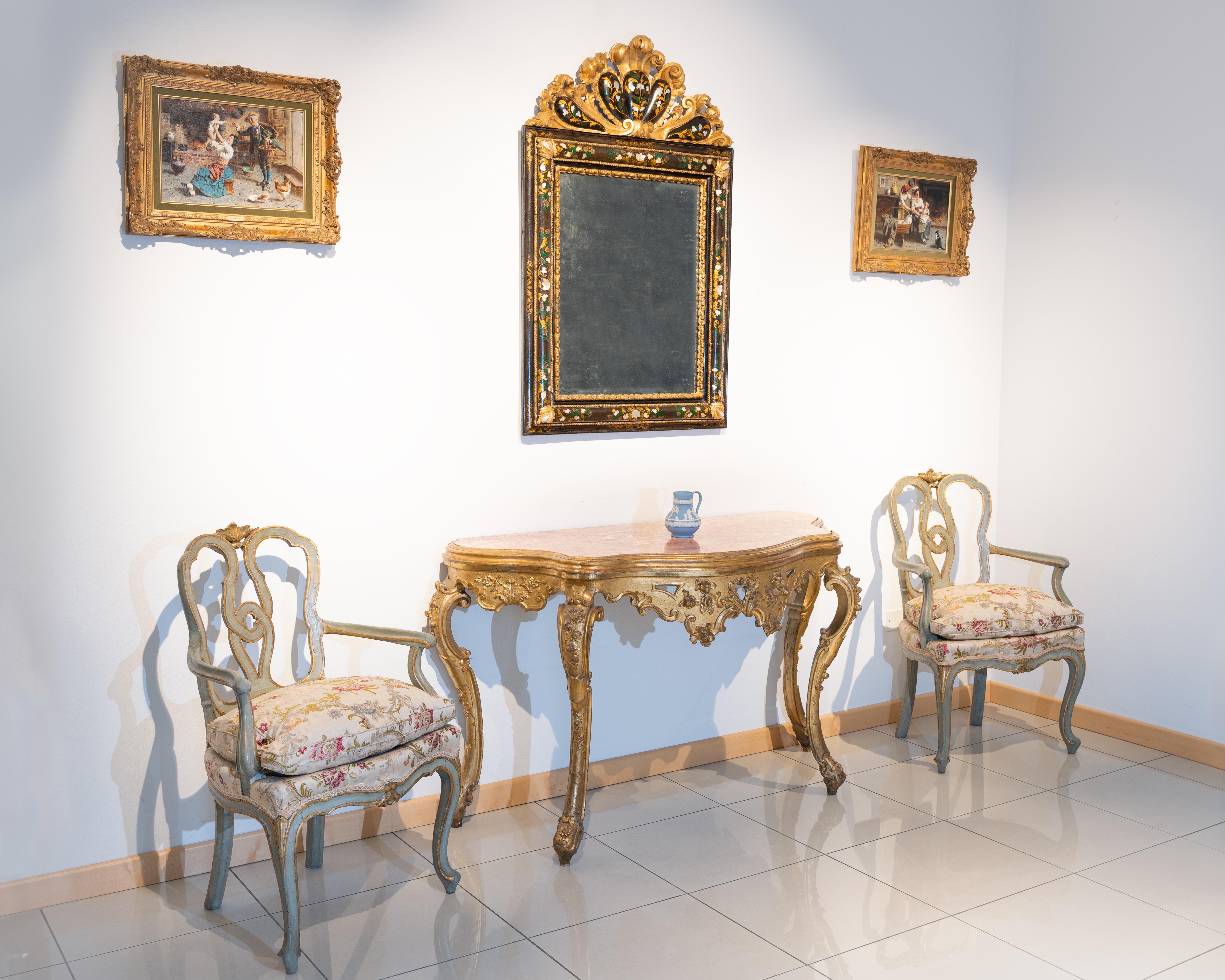 Hand-Carved Eighteenth-century Venetian mirror in lacquered wood and with mother-of-pearl in For Sale