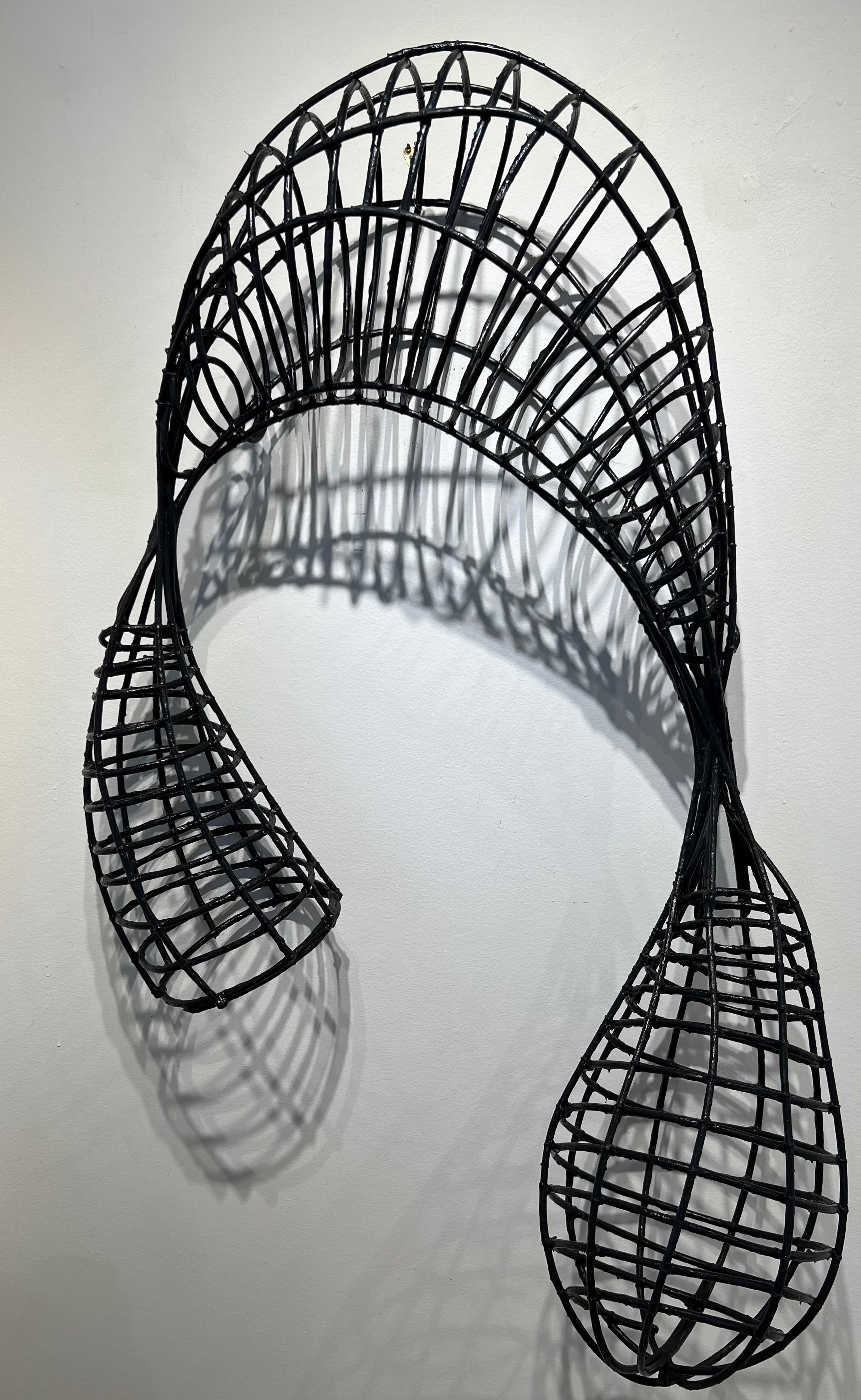 Eileen Braun Abstract Sculpture - Peaceful