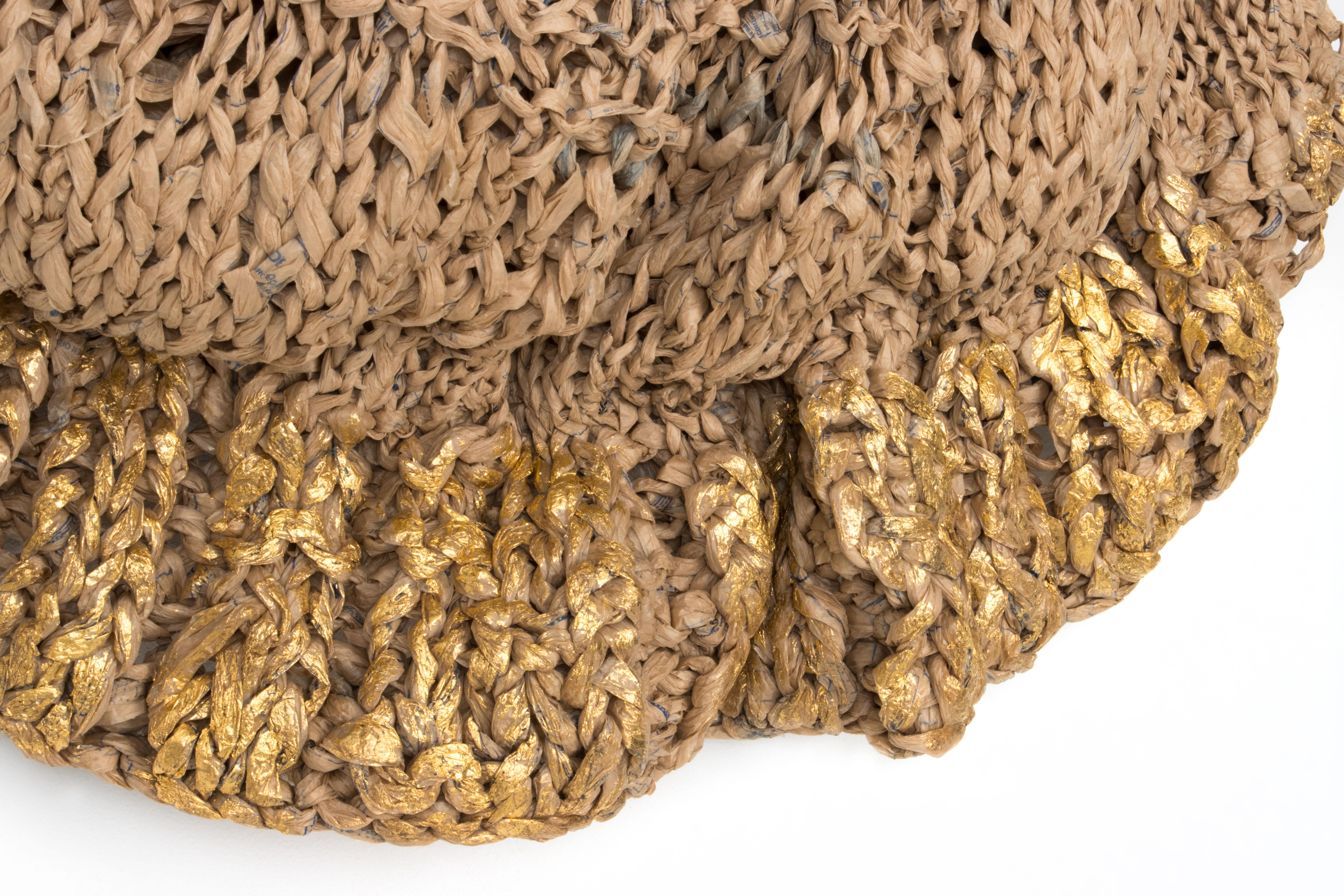 Tapisserie, Sculpture murale : « Comfort » en vente 7