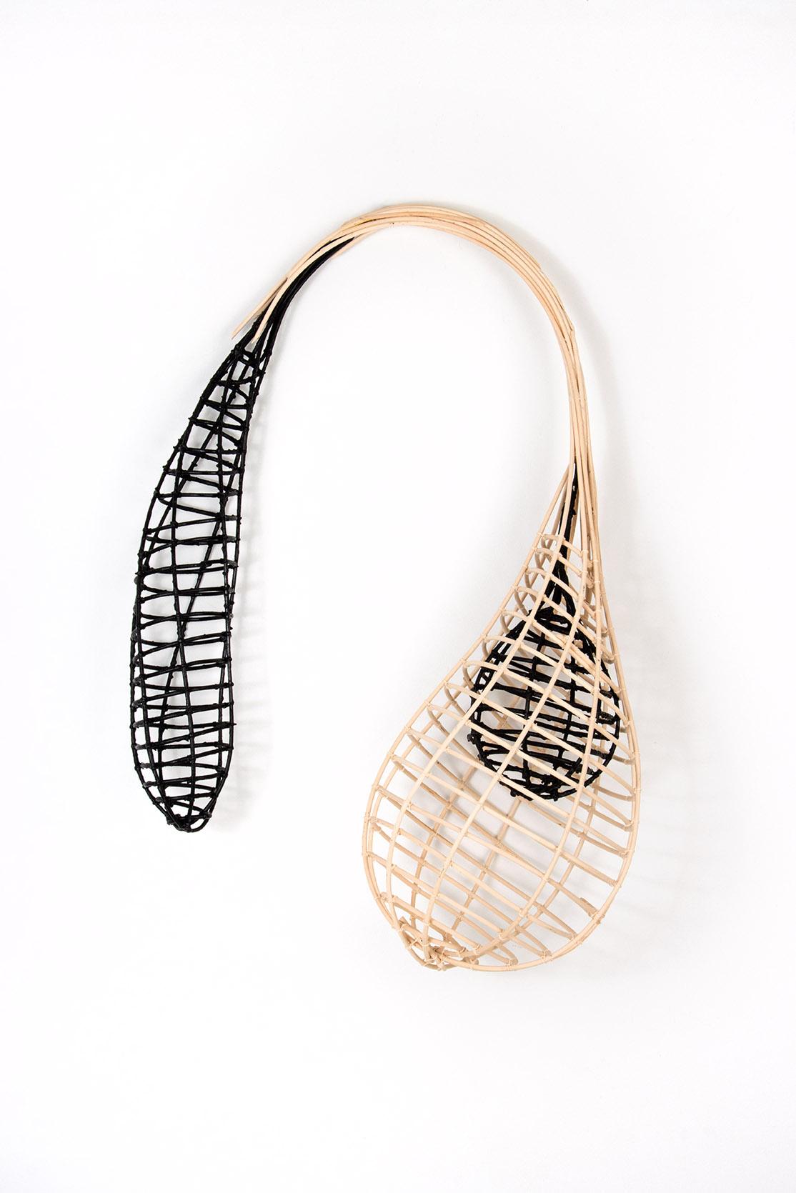 Abstract Sculpture Eileen Braun - Sculpture murale : « Absorbed »