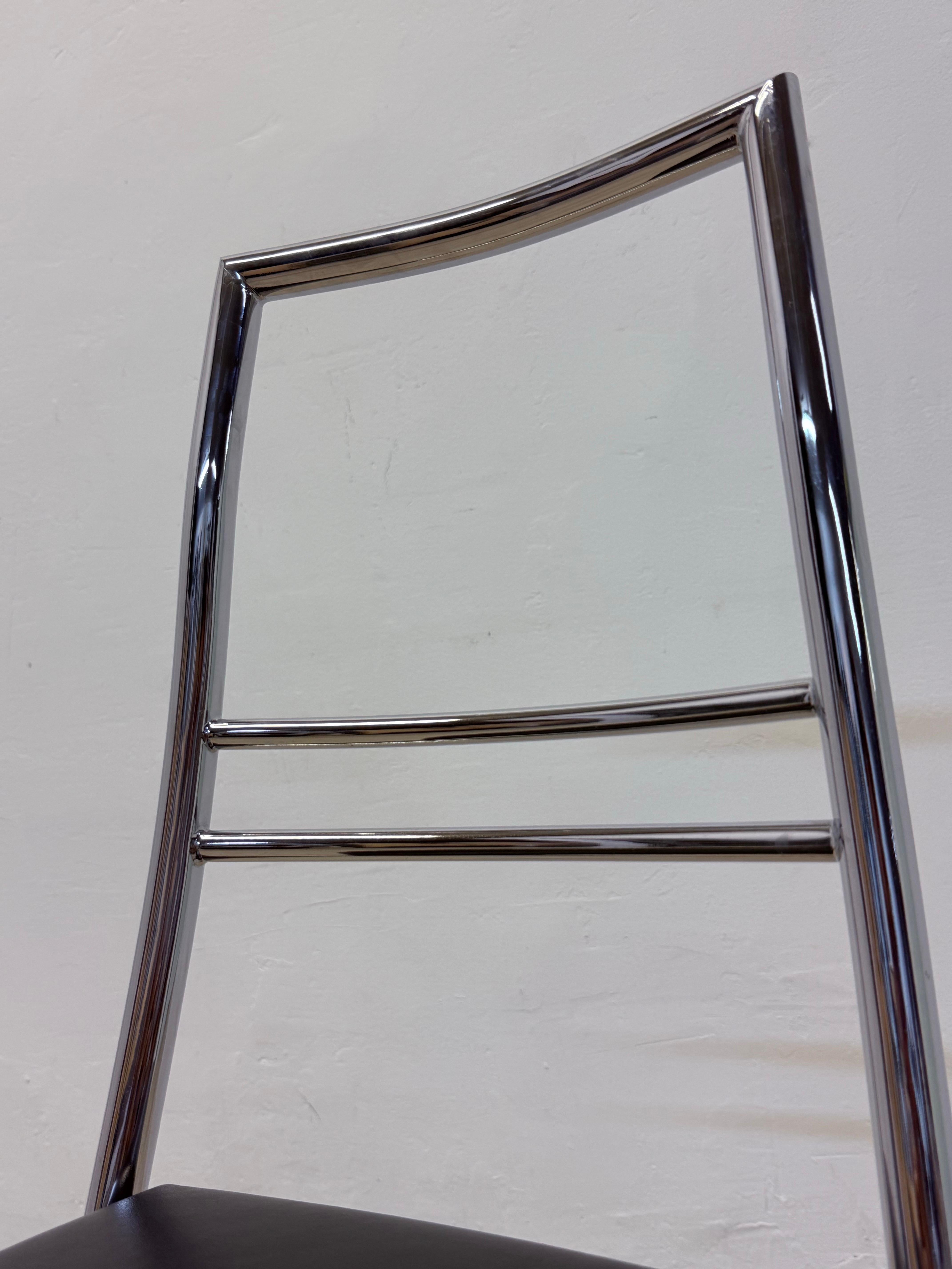 Sedia Axia di Eileen Gray in cromo e pelle nera per ClassiCon in vendita 6
