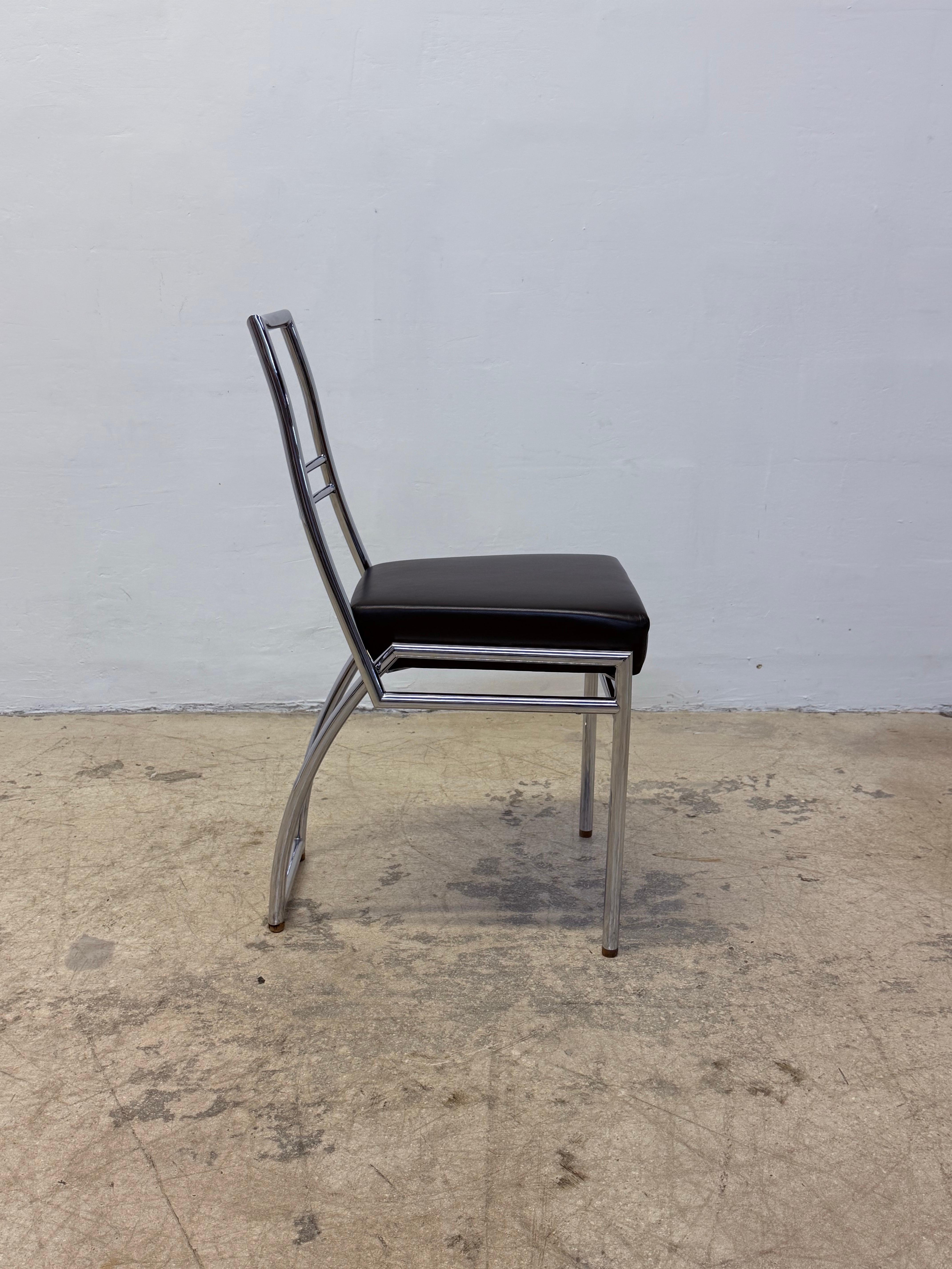 Sedia Axia di Eileen Gray in cromo e pelle nera per ClassiCon In condizioni buone in vendita a Miami, FL