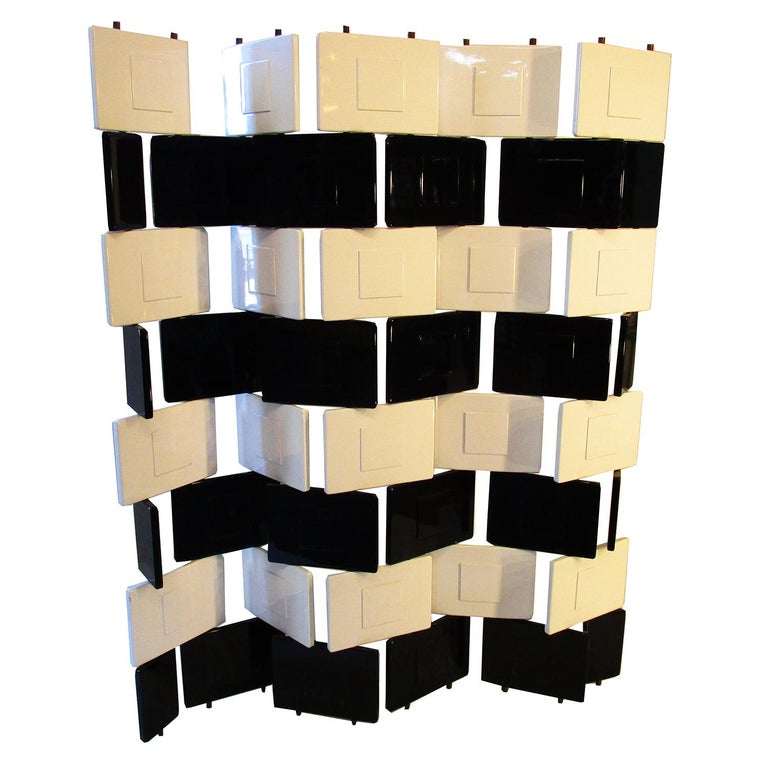 Eileen Gray Black and White Lacquered "Brick" Screen 1