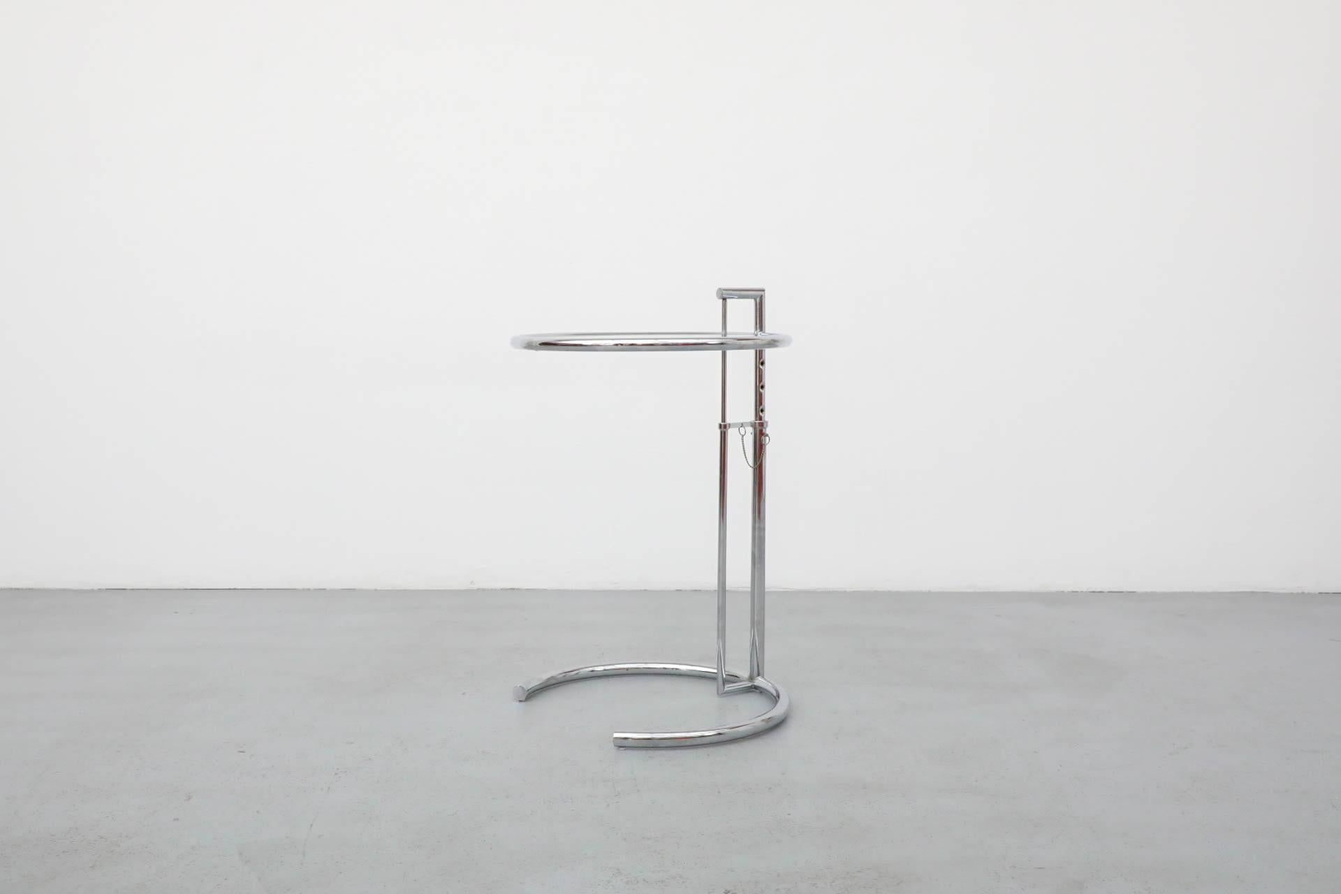 Eileen Gray E1027 Adjustable Chrome and Glass Side Table In Good Condition In Los Angeles, CA
