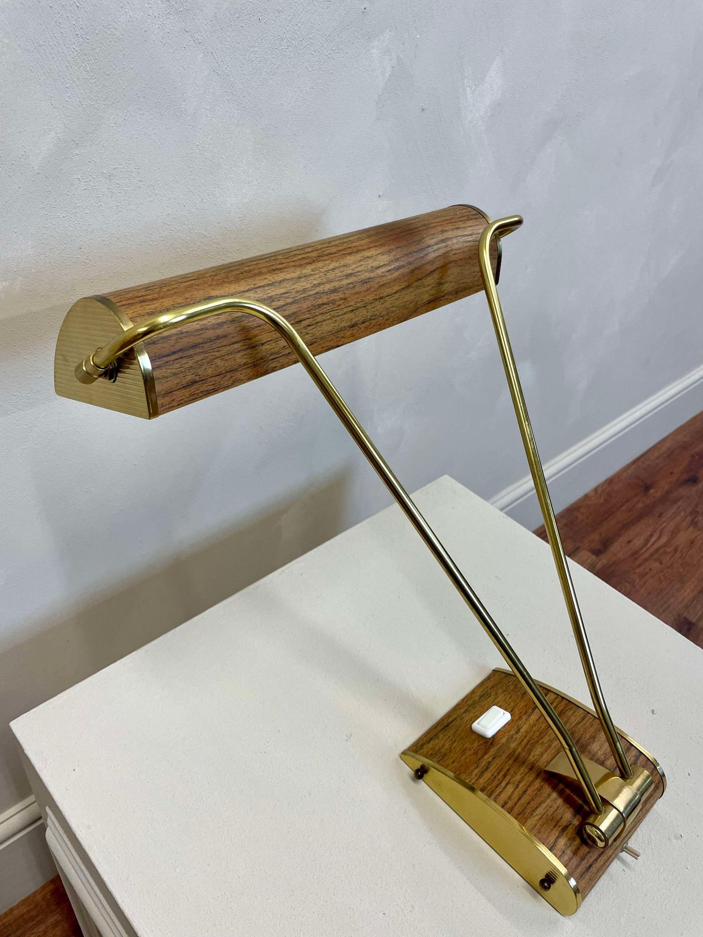 Eileen Gray pour Jumo Lampe de bureau Mid-Century Modernity, France, C1950 2