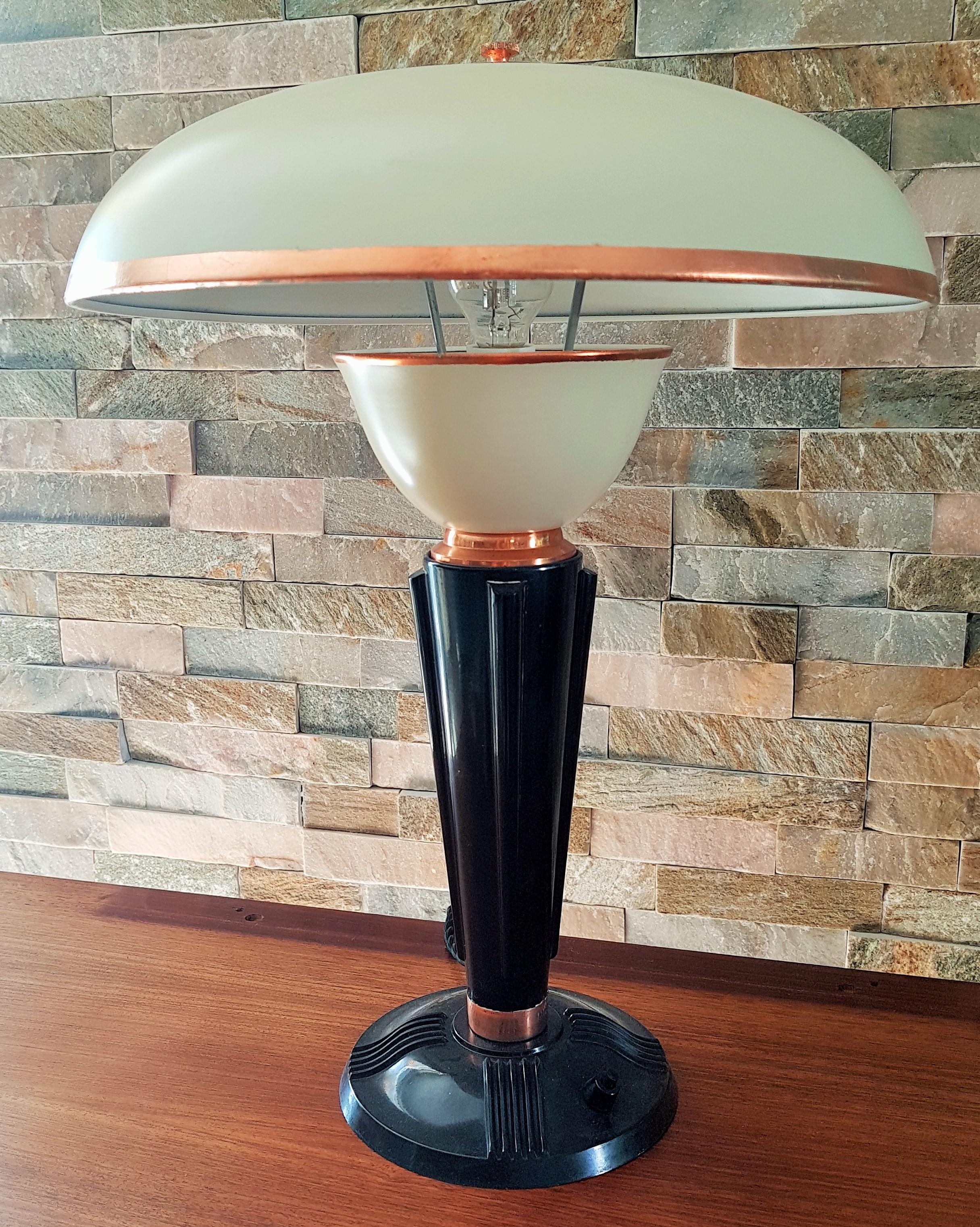 Eileen Gray for Jumo French Art Deco Bakelite Desk/Table Lamp 9
