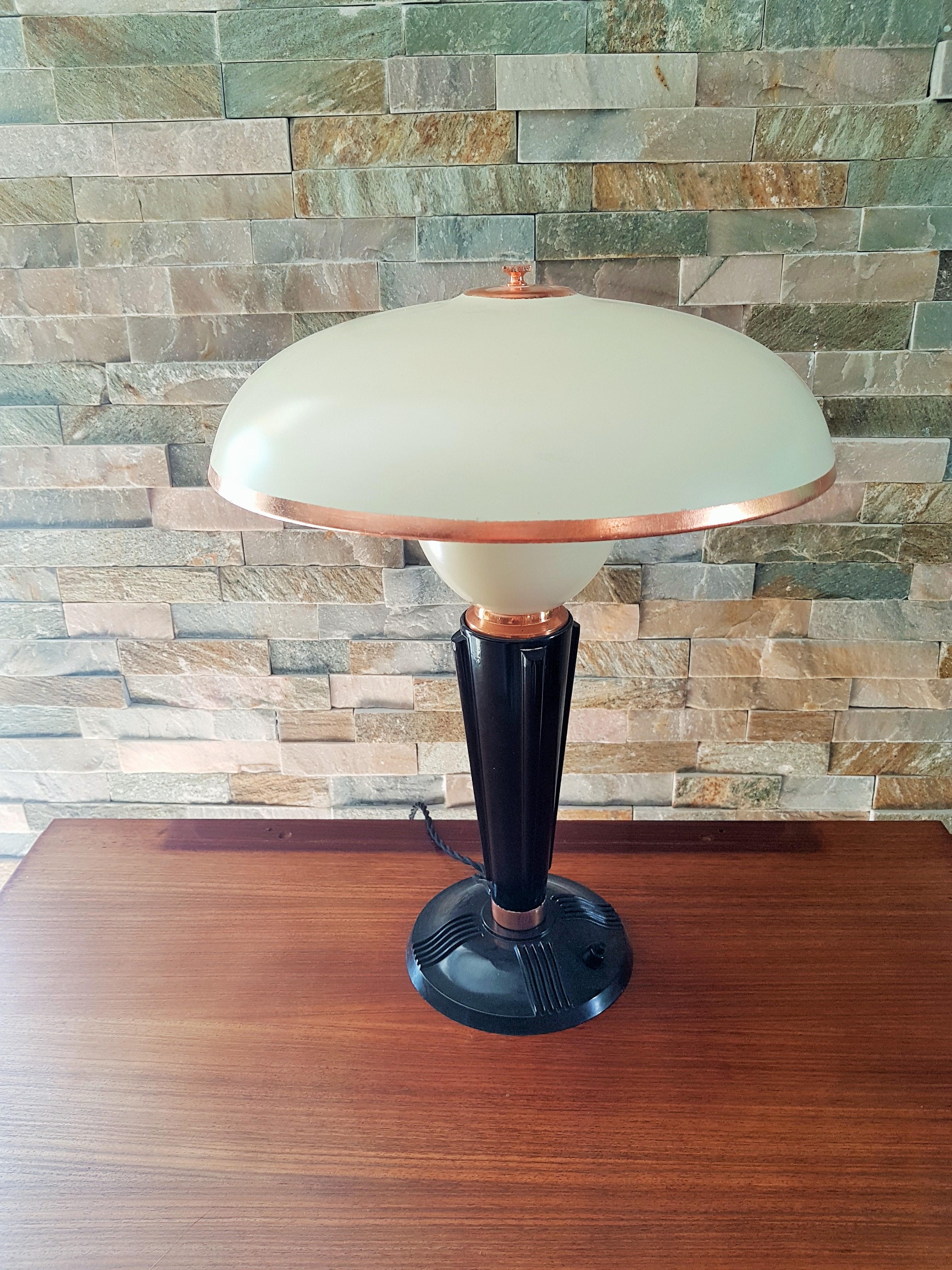 Eileen Gray for Jumo French Art Deco Bakelite Desk/Table Lamp 14