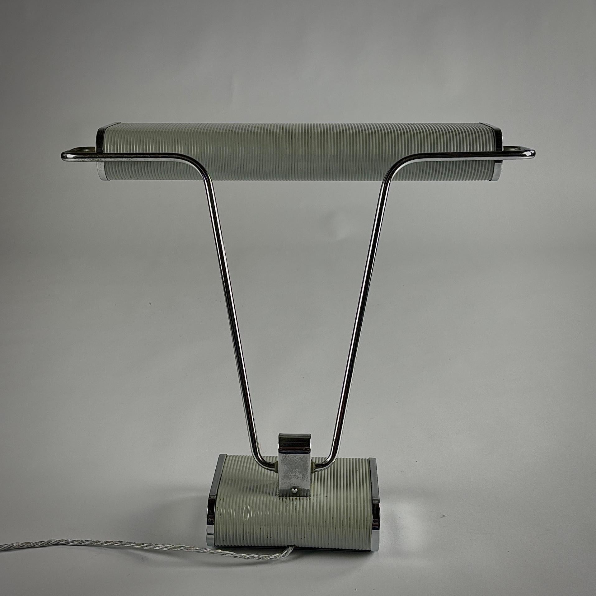 Eileen Gray Jumo No.71 Desk Lamp For Sale 4