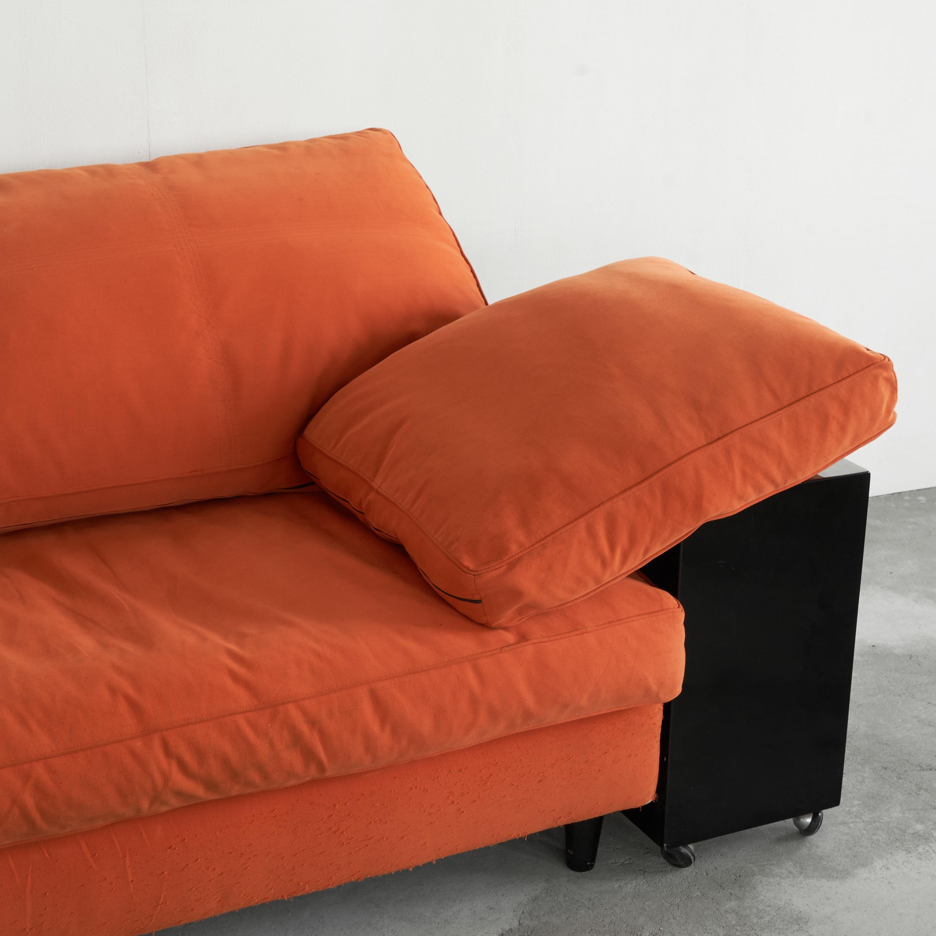 Eileen Gray 'Lota' Sofa in Black Lacquer and Orange Fabric 1980s Bon état - En vente à Tilburg, NL