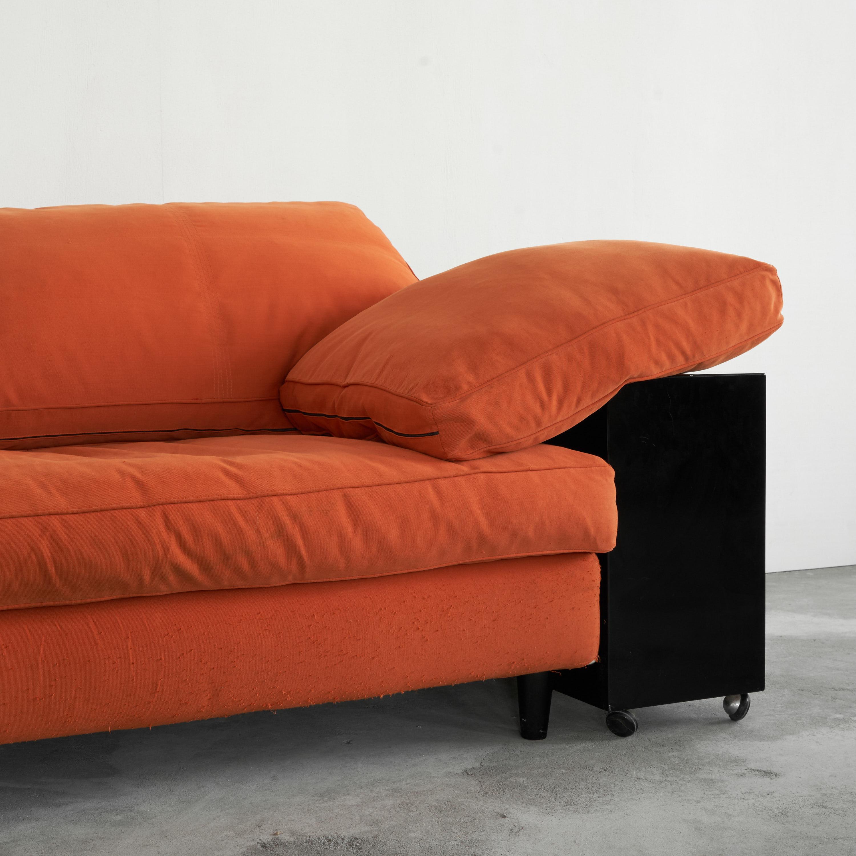 Tissu Eileen Gray 'Lota' Sofa in Black Lacquer and Orange Fabric 1980s en vente