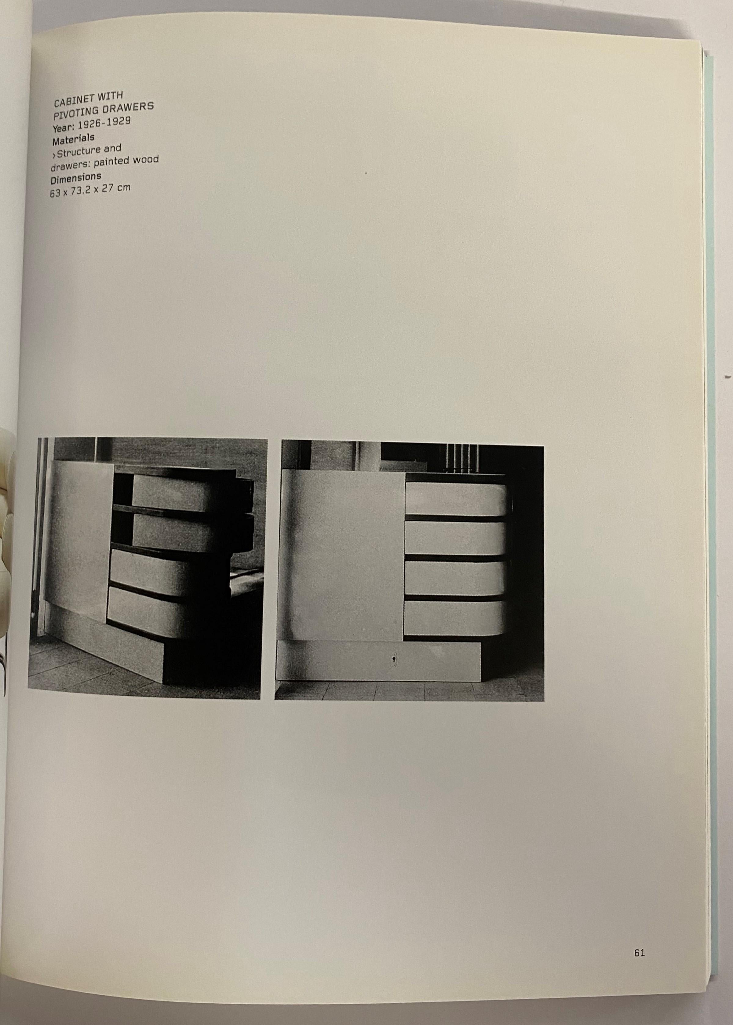 Eileen Gray : Objects and Furniture Design (Livre) en vente 5