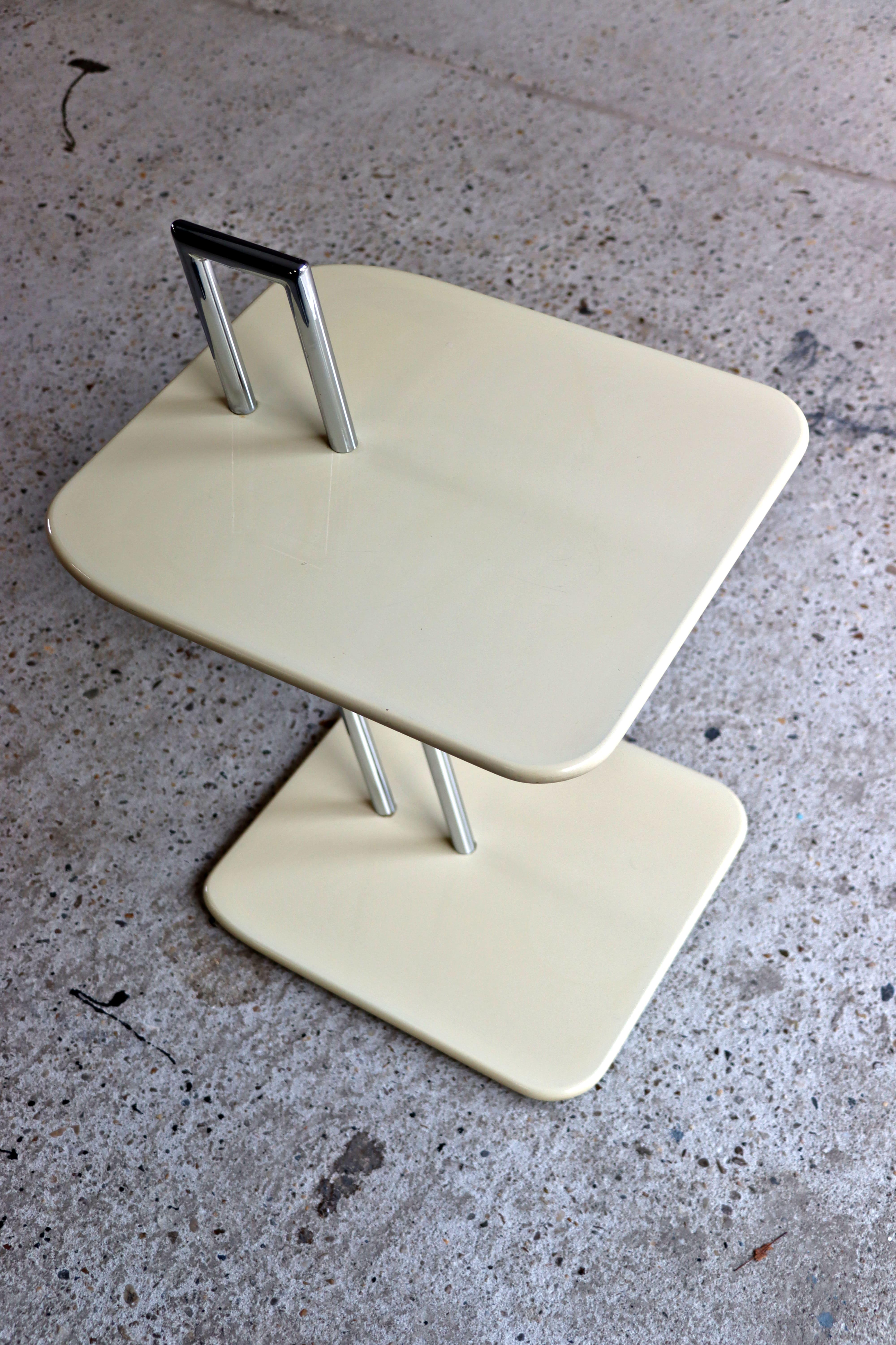 Eileen Gray – Occasional – Table – Creme – 1970s For Sale 3