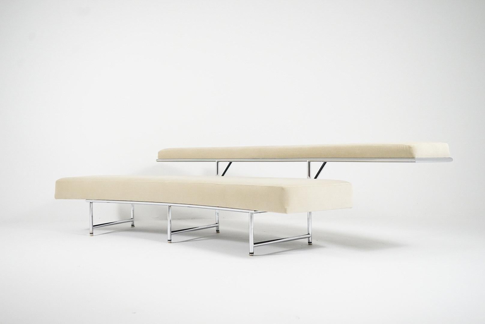 Modern Eileen Gray Original Monte Carlo Sofa Chaise in Italian Mohair