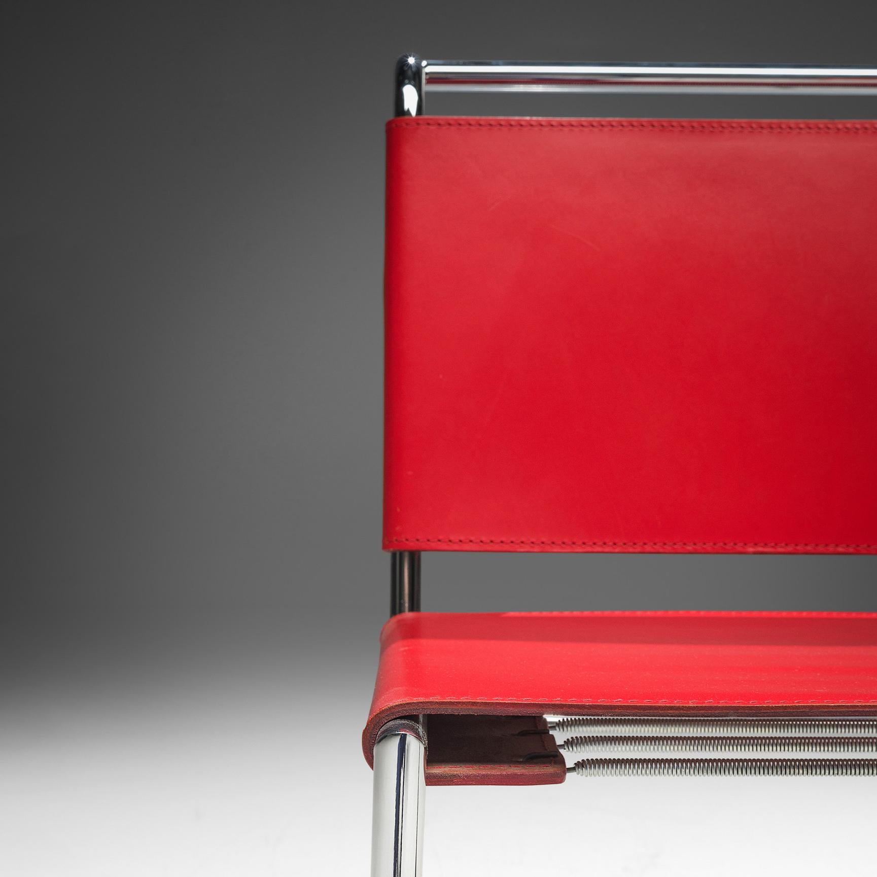 Eileen Graues Paar „Roquebrune“-Esszimmerstühle aus rotem Leder (Frühes 20. Jahrhundert) im Angebot