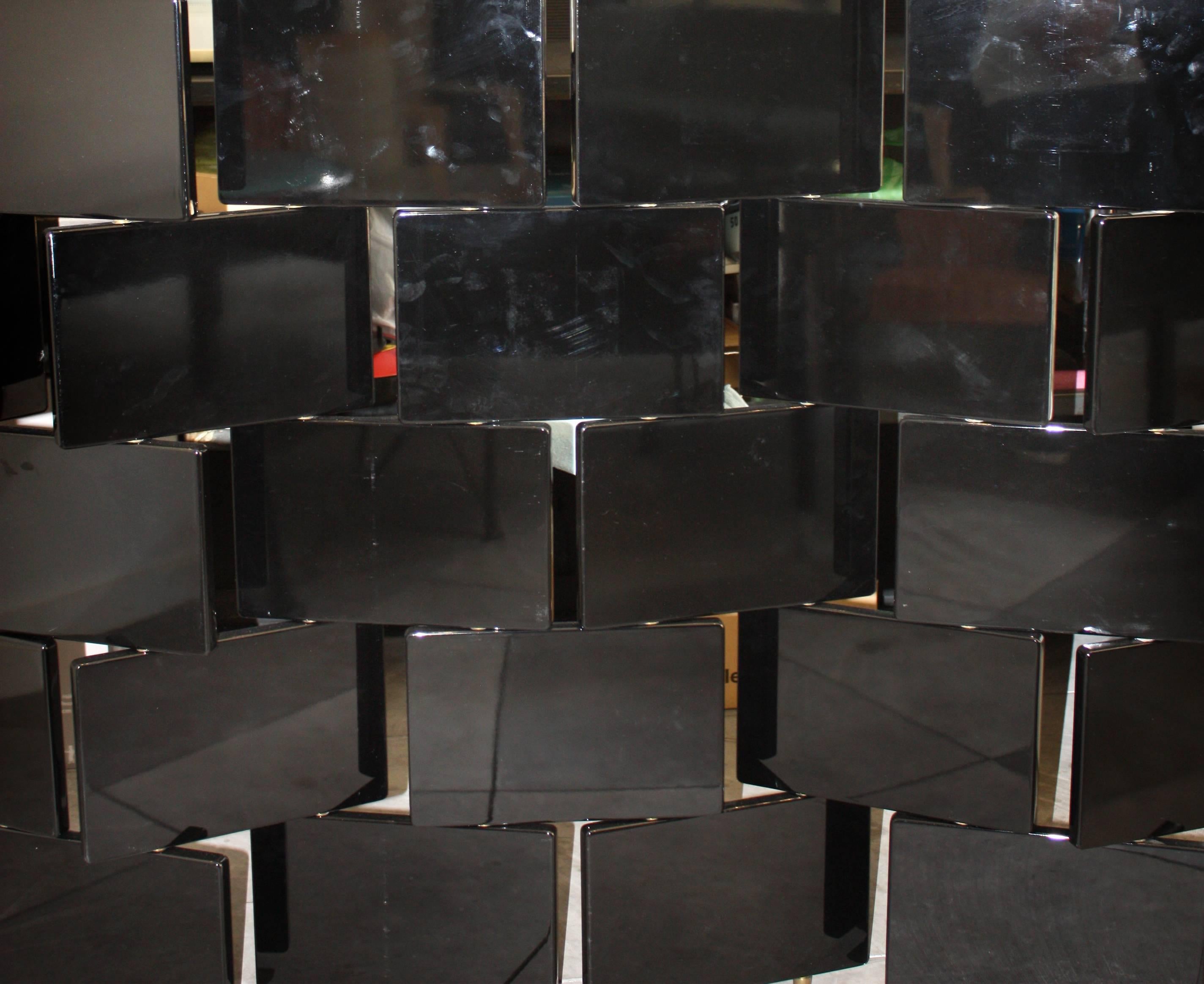 Art déco Séparation de pièces en briques:: style Eileen Gray:: laque noire