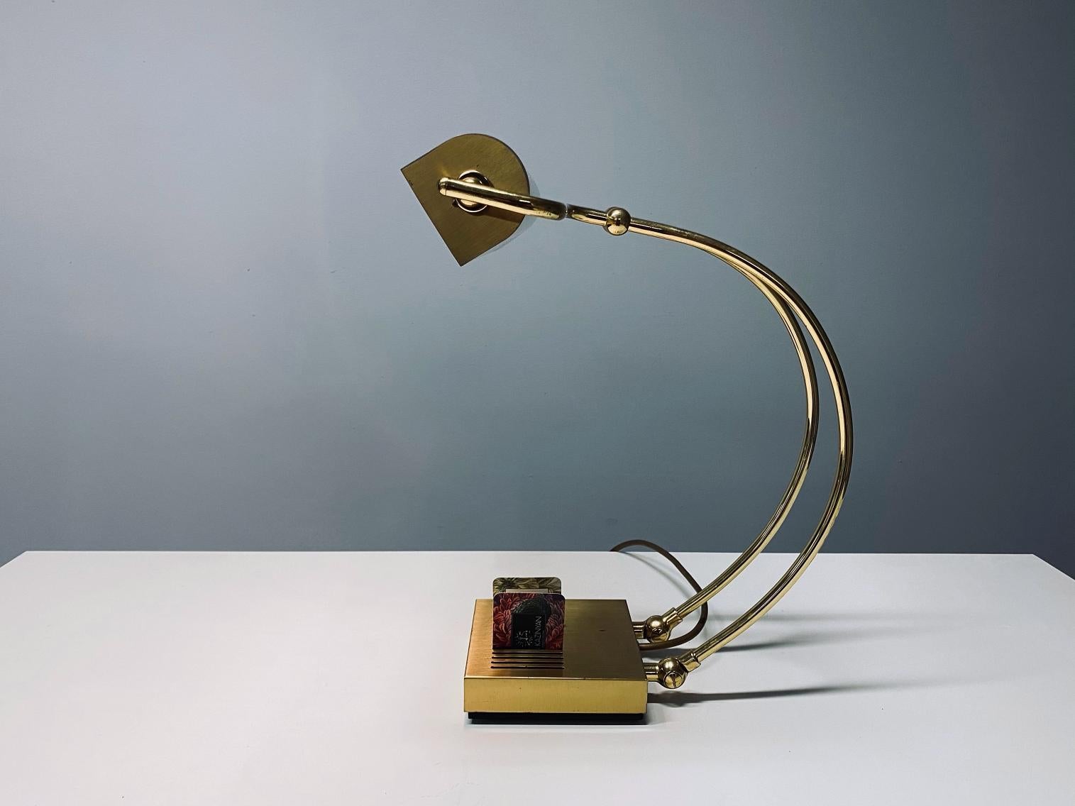 Eileen Gray Style Midcentury Brass Table Lamp, 1970s, Germany For Sale 5