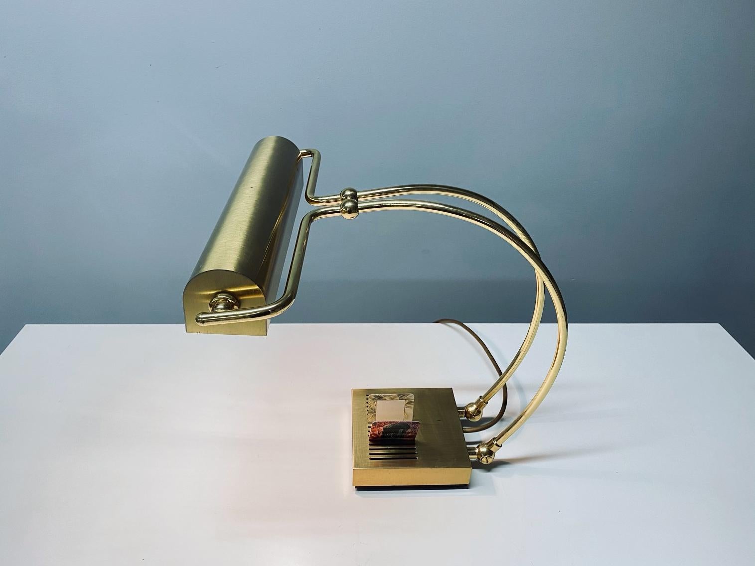 Eileen Gray Style Midcentury Brass Table Lamp, 1970s, Germany For Sale 7