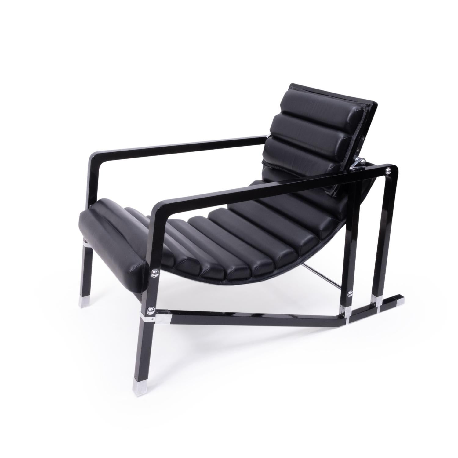 French Eileen Gray Transat Lounge Chair For Sale
