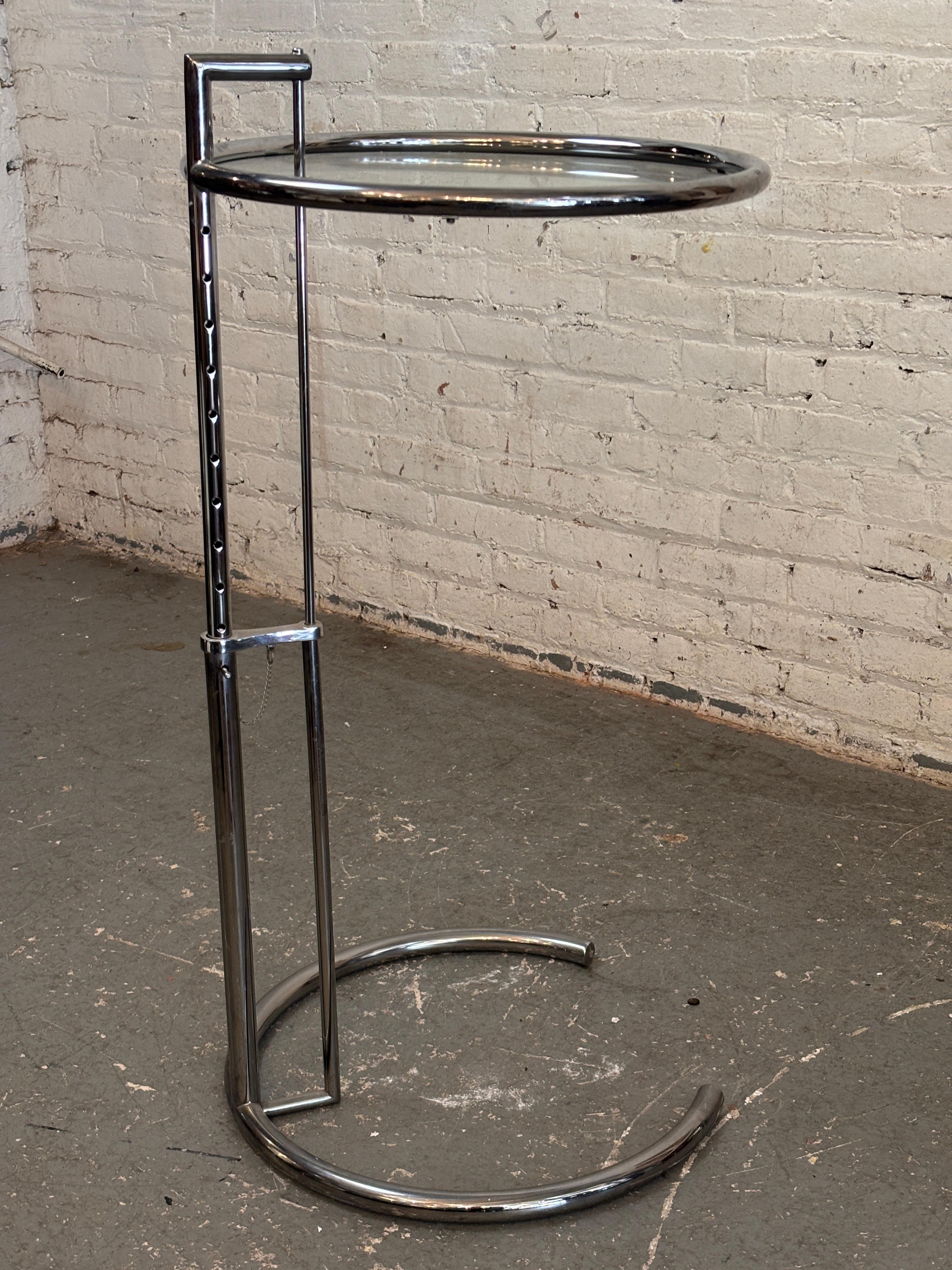 Eileen Grey pour Classicon en vente 1